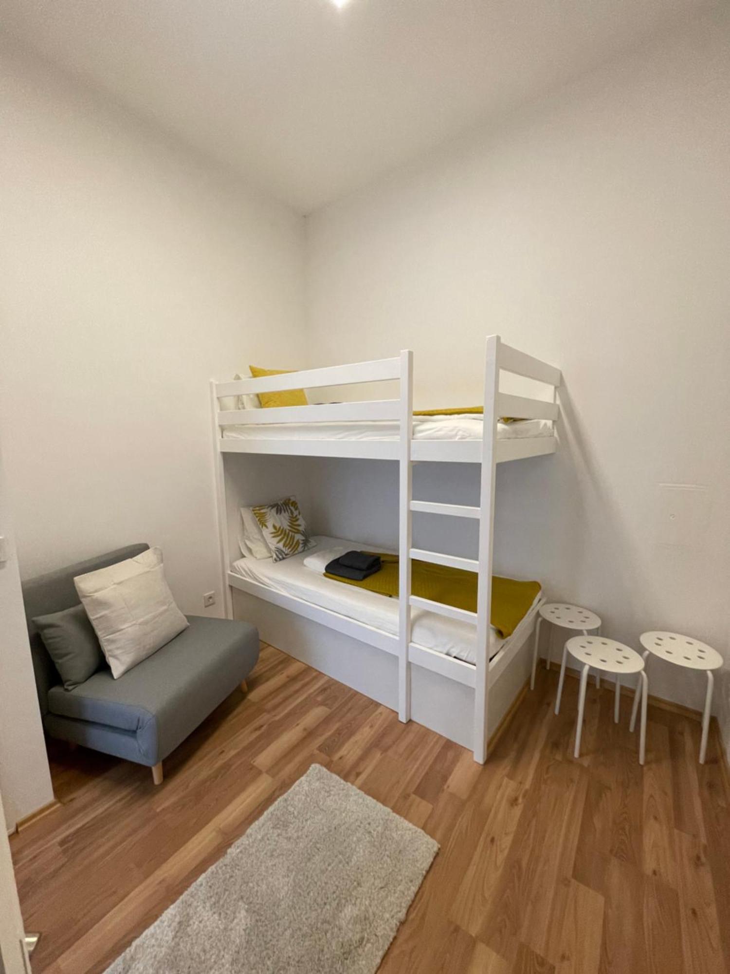 וינה Central Mini Apartment Rhg 1 מראה חיצוני תמונה